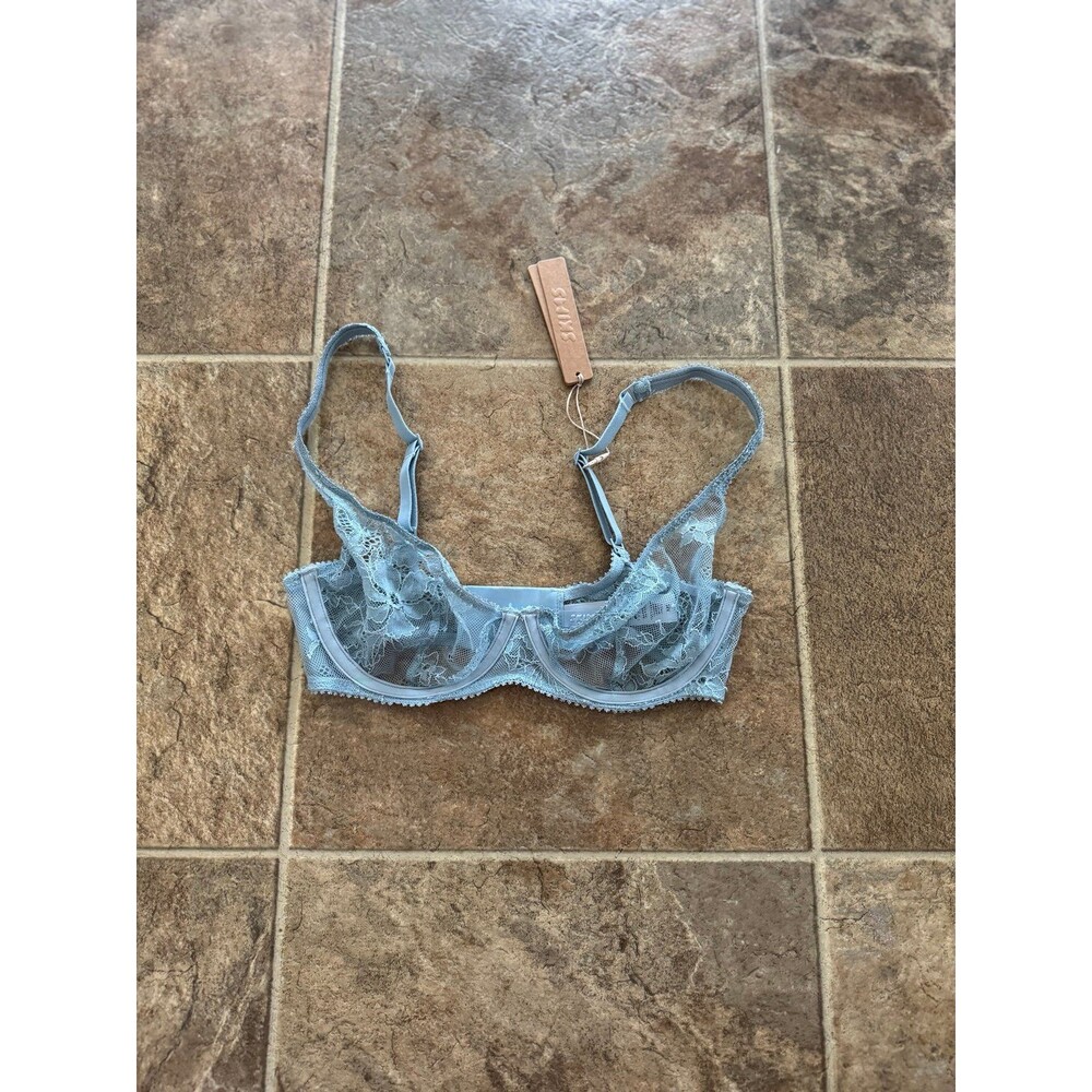 Skims Ultra Fine Lace Scoop Bra Denim Size 32C